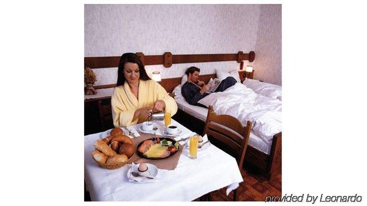 Hotel Mesnerwirt Westendorf Pokoj fotografie